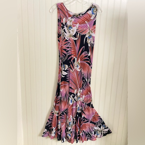 Hilo Hattie sleeveless flared bottom dress - Picture 1 of 6